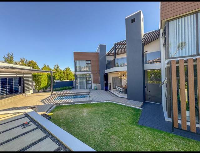 5 BEDROOM HOUSE FOR SALE IN MIDLANDS ESTATE